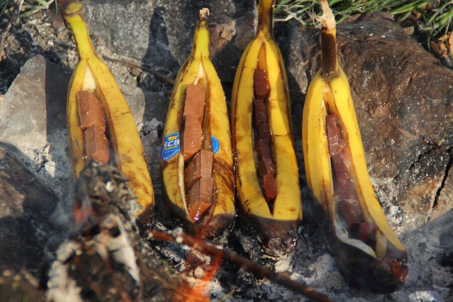 Bananen grillen: Guide für den perfekten Grillnachtisch