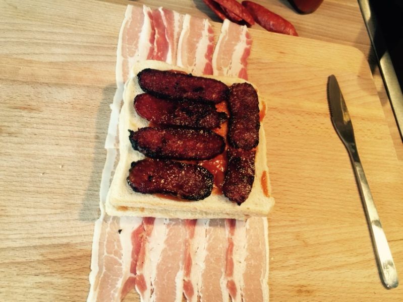 Full Bacon Cheese Toast: Rezept für Grill und Smoker – Foto 4